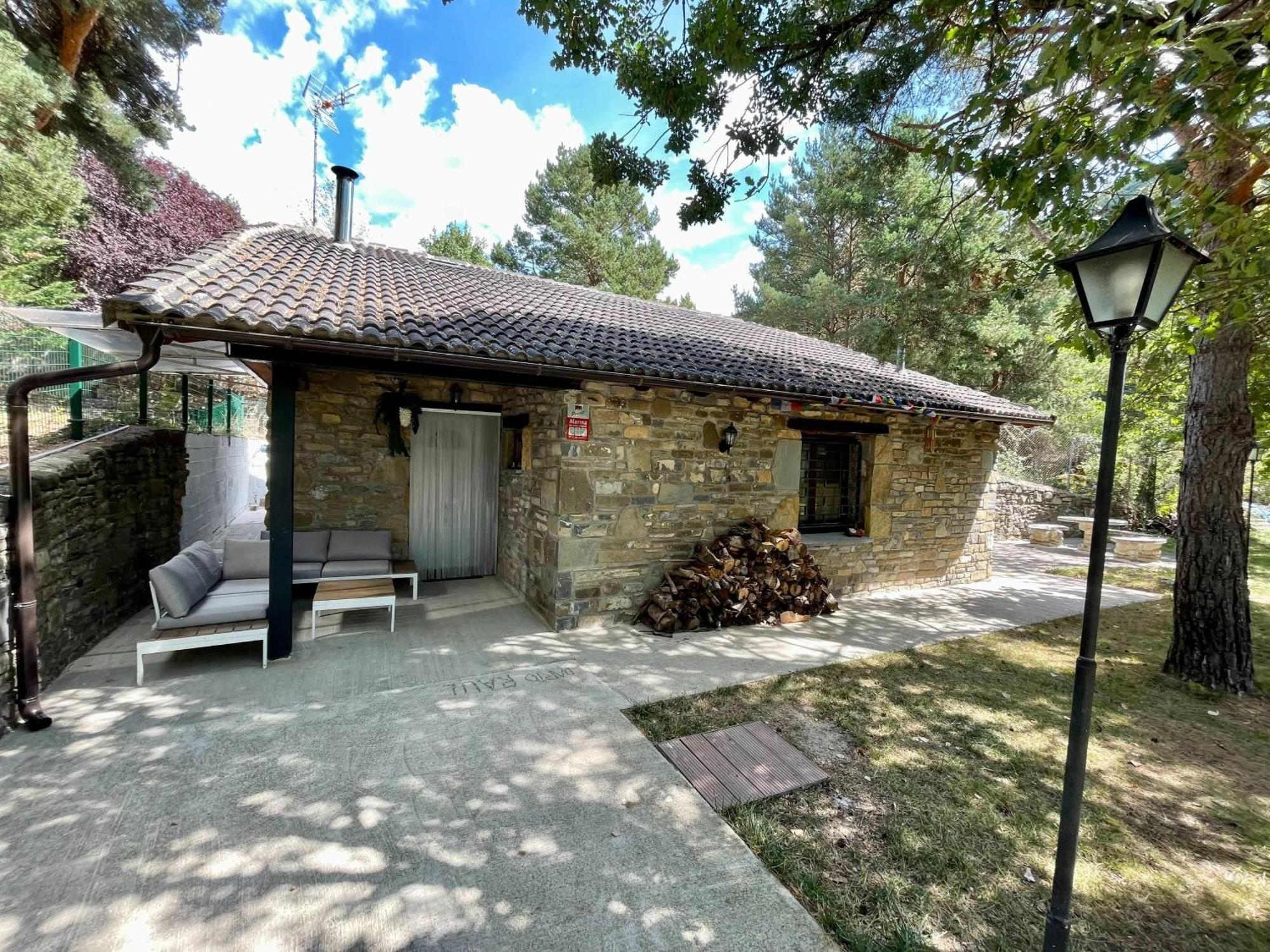 הוילה בייסקאס Chalet Del Roble מראה חיצוני תמונה
